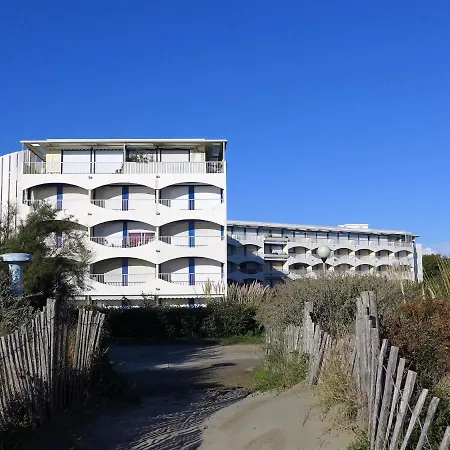 Apartment Les Terrasses De La Mer-14 By Interhome La Grande-Motte