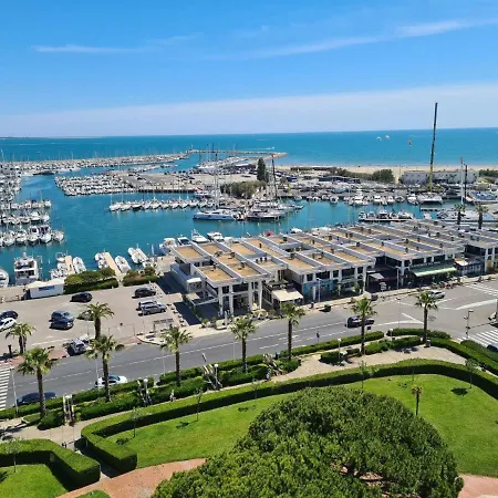 Apartment Les Terrasses De La Mer-14 By Interhome